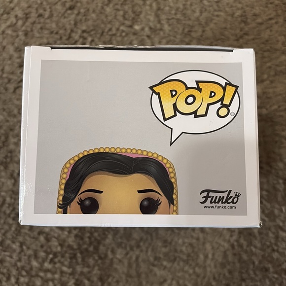 Pop Figure - Picture 5 of 5